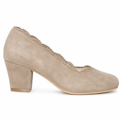 Premium Women Oktoberfest Pumps Skin