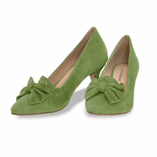 Premium Women Oktoberfest Court Shoes Kiwi